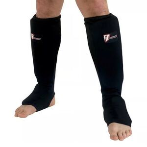 Revgear Adult Shin and Instep Pad, Black, Small, Pre-owned, Good Condition